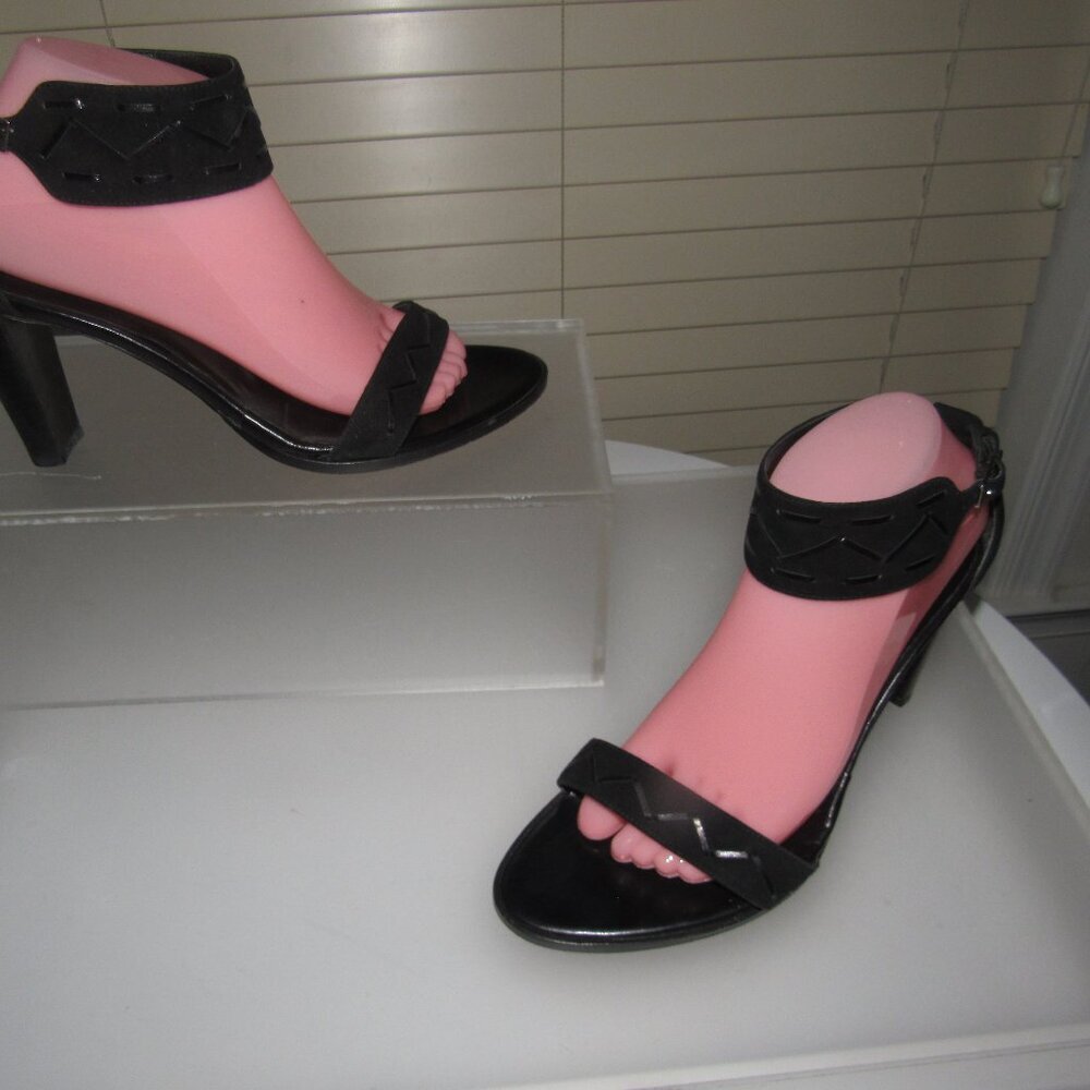 Coup d’Etat Black Suede Ankle Strap Heels Size 9 Made in Spain - Picture 2 of 6